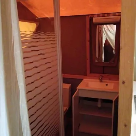 캠프장 46 Rainettes *