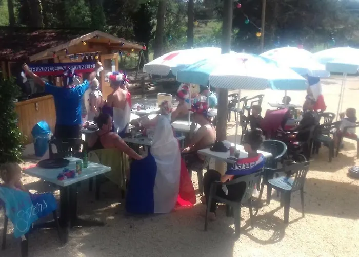 Campeggio 46 Rainettes *